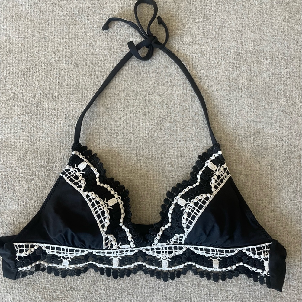 BECCA Black Bikini top with White Lace Trim